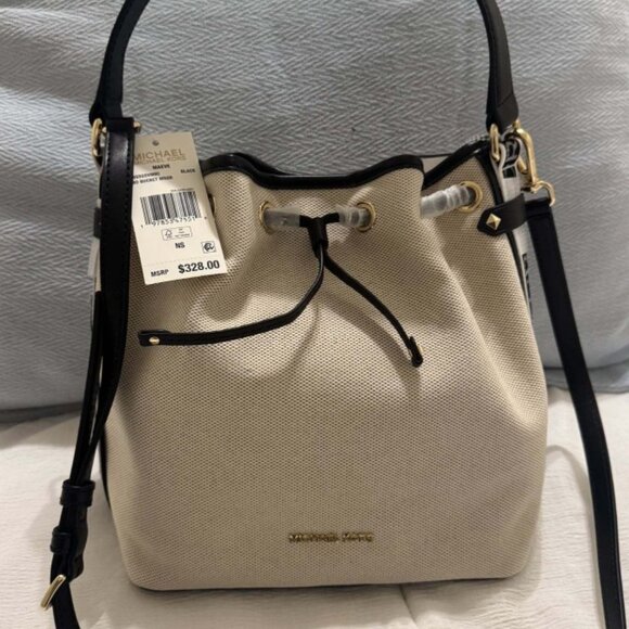 Michael Kors Bucket Handbag - Picture 1 of 7